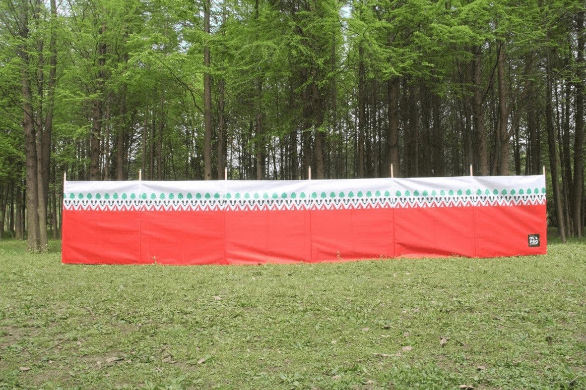 OLPRO Witley 7 Pole Wooden Windbreak 4 OLPRO Witley 7 Pole Wooden Windbreak - Image 2